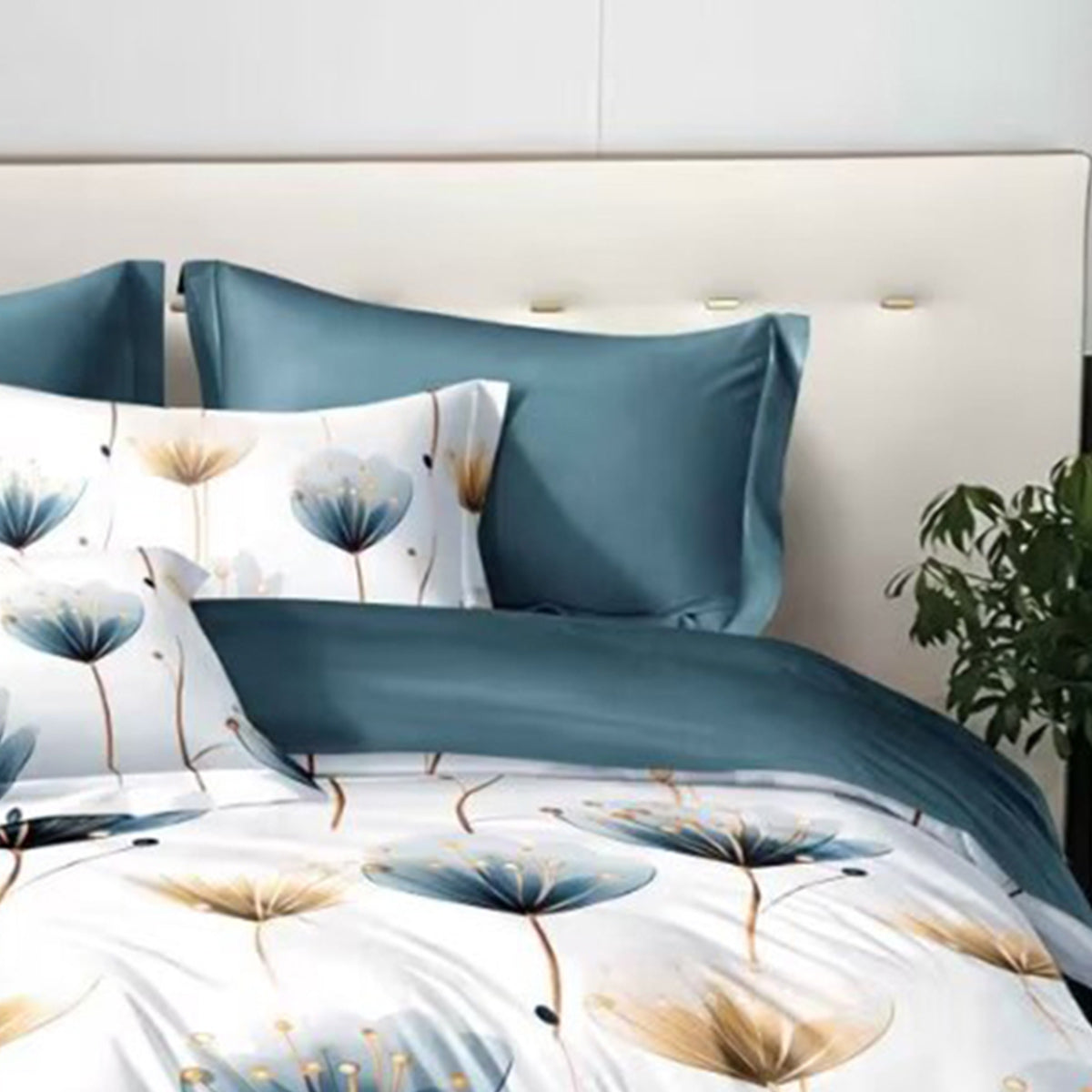 3-Piece Blue & White Floral Duvet Cover Set