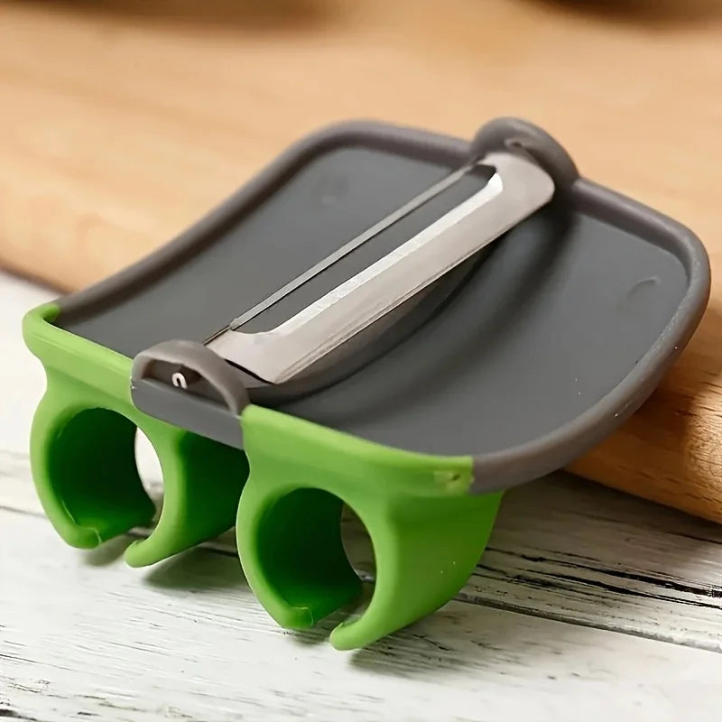 1 Easy and Convenient Black Green Peeler, Sharp Blade, Non Slip Grip