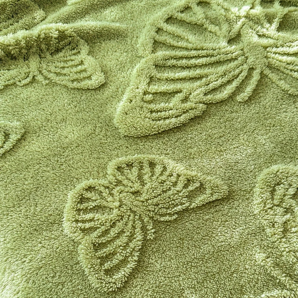 1Pc Premium 3D Butterfly Tufted Throw Blanket-Textured Breathability | Multi-Use for Bed, Couch,All-Season Cozy Soft