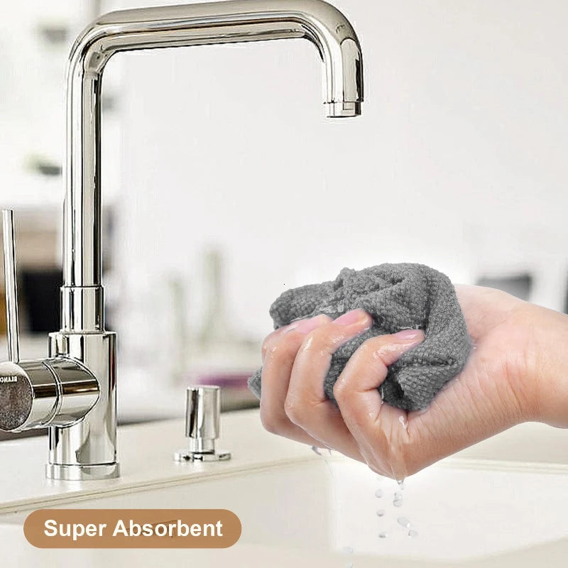 Roll of 50 Reusable Cleaning Cloths,Super Absorbent Microfiber