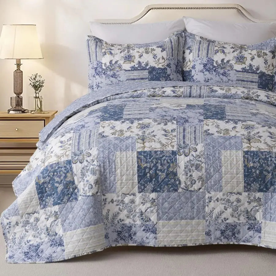 XL Queen Quilt Set 90x96 Inches, Blue Floral Boho Bedspread Farmhouse
