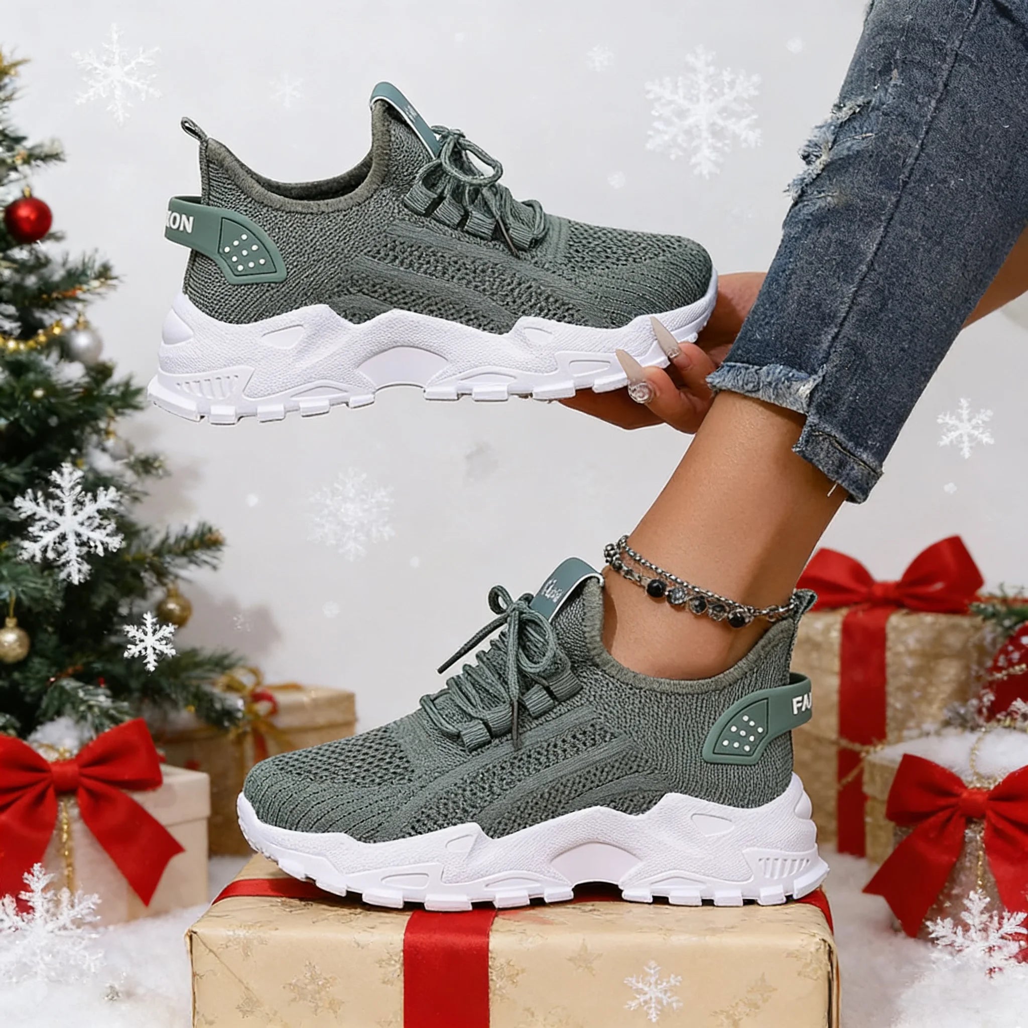 Fashion Knitted Sneakers for Women Mesh Breathable Lace-up Casual Sports Shoes Women's Casual Shoes